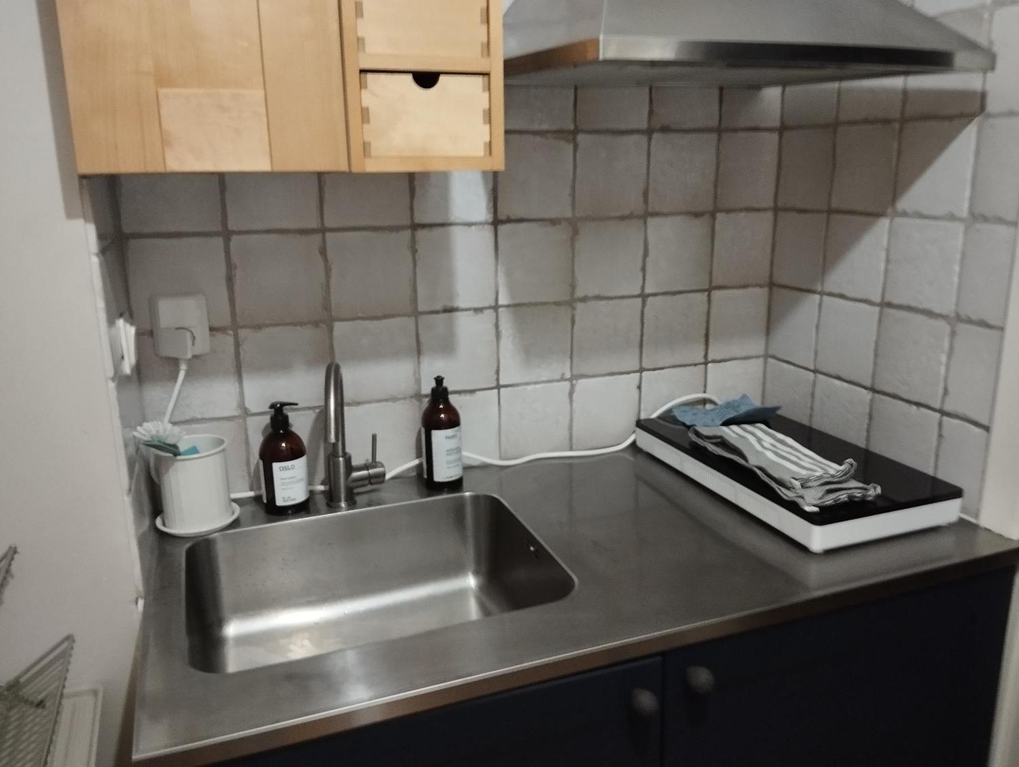 Centrala Stan- 2-Rums Gaestsvit, Perfekt Foer Kollegor Som Oenskar Separata Rum Umeå Exterior foto